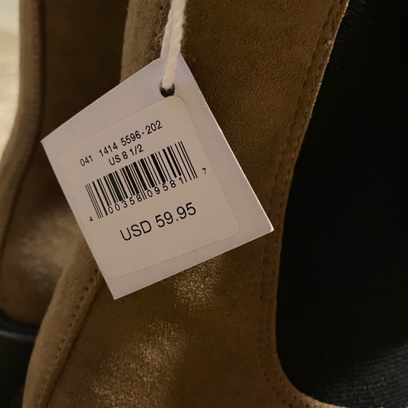 NWT American Eagle Chelsea Boots - Picture 3 of 4